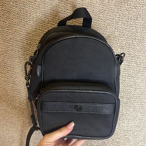 Lulu Lemon crossbody bag